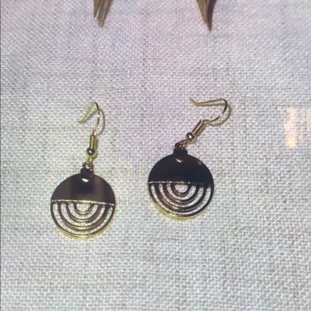 Elegant Black and Gold Earrings